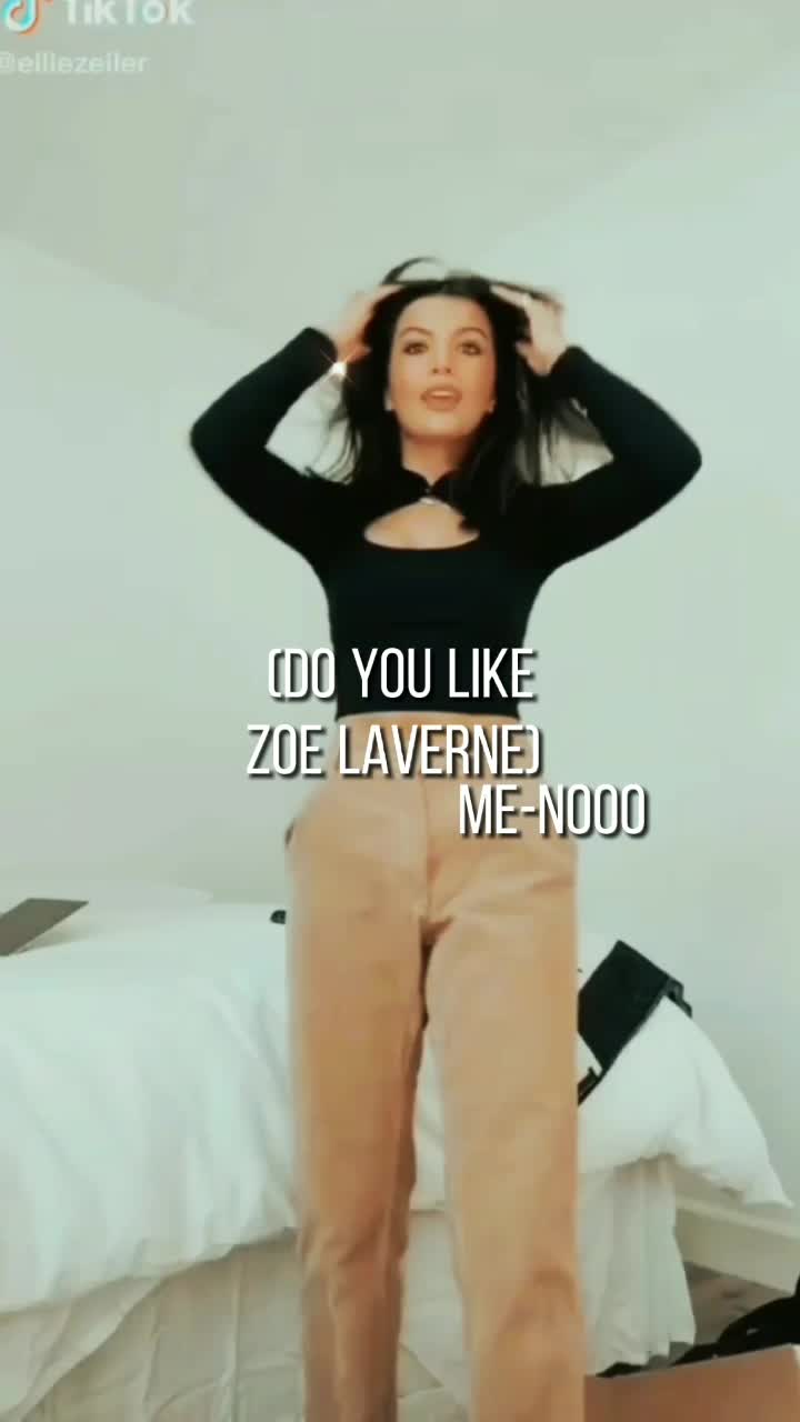 @ELLIE💗