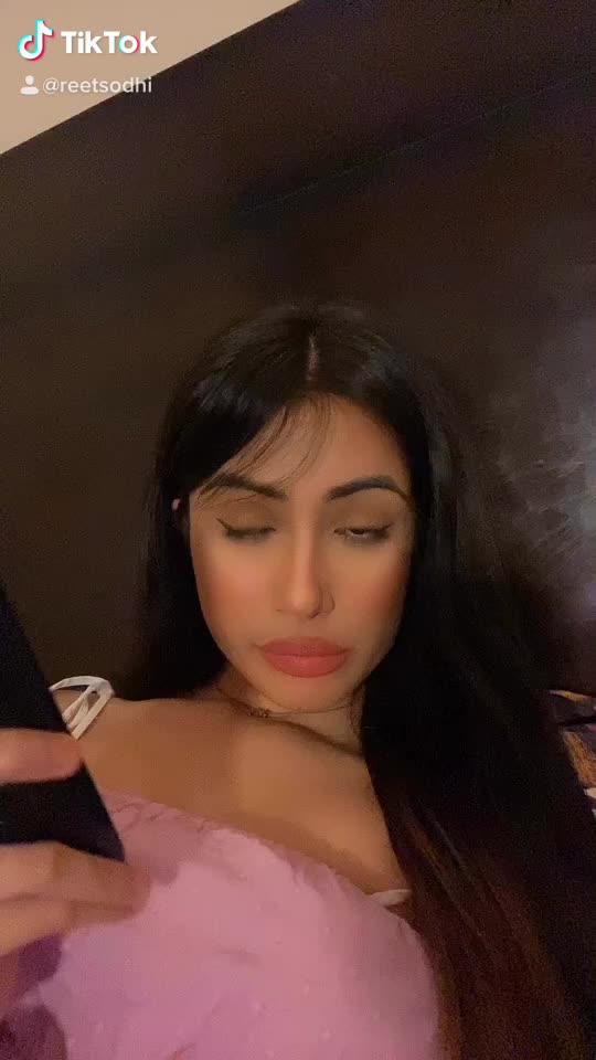 @Reetsodhi