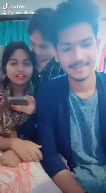 @V.NIKSHITA ๐๐๐๐