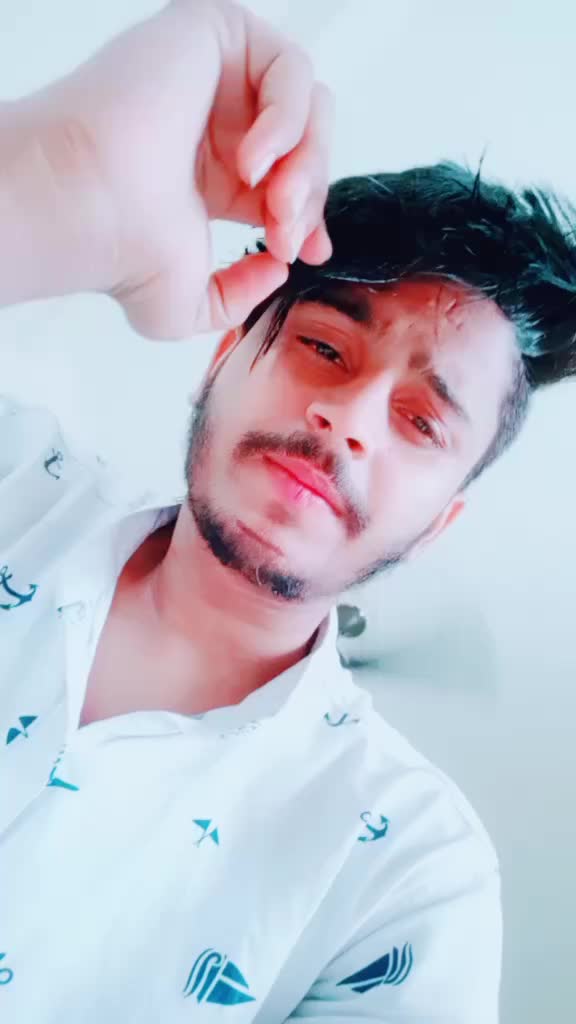 @👑Honey Roy👑
