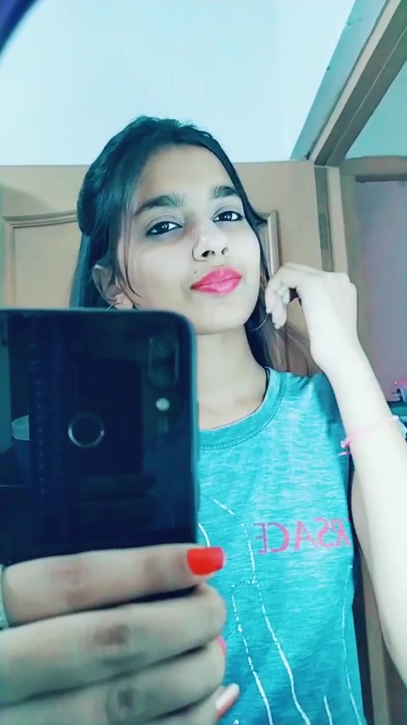 @👑Aarchi garg👑