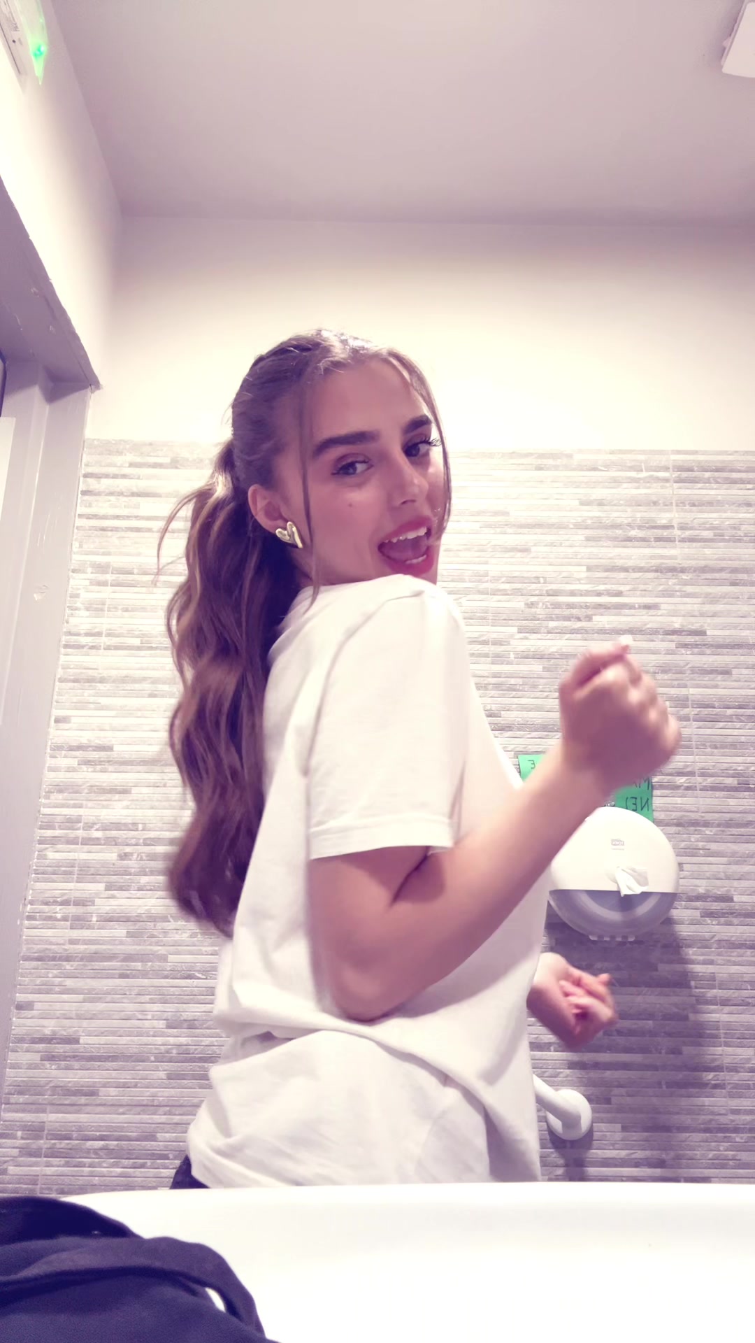@_kjaraa