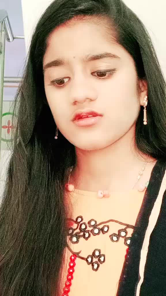 @😍RAMYA RAJYAM🌹