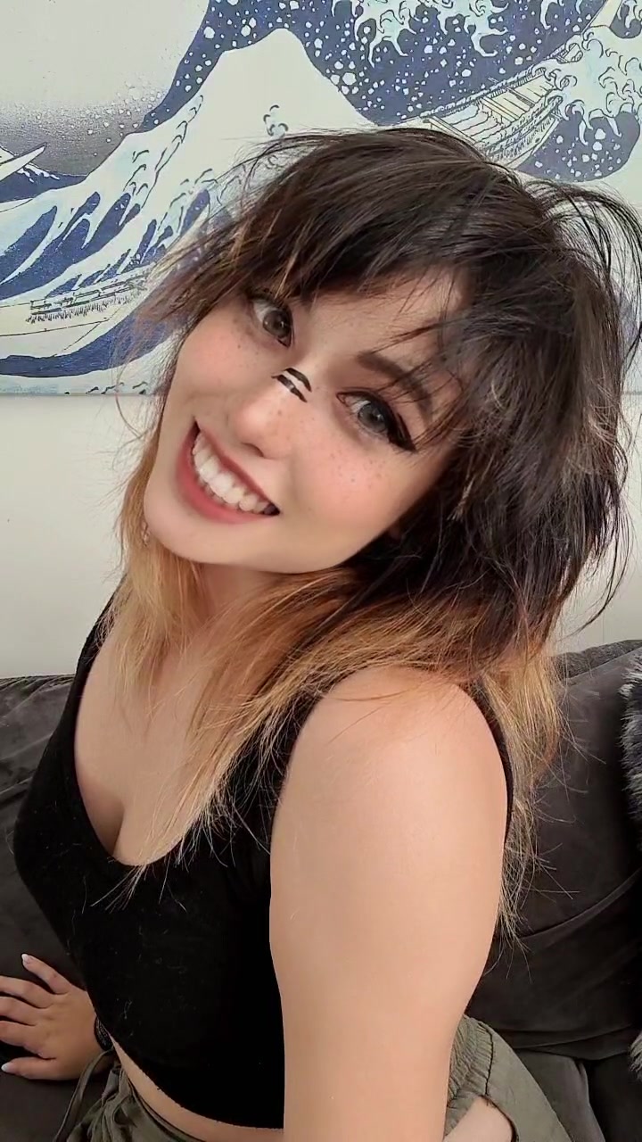 @Akito