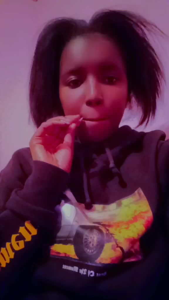 @Lauryn&hearts;️035