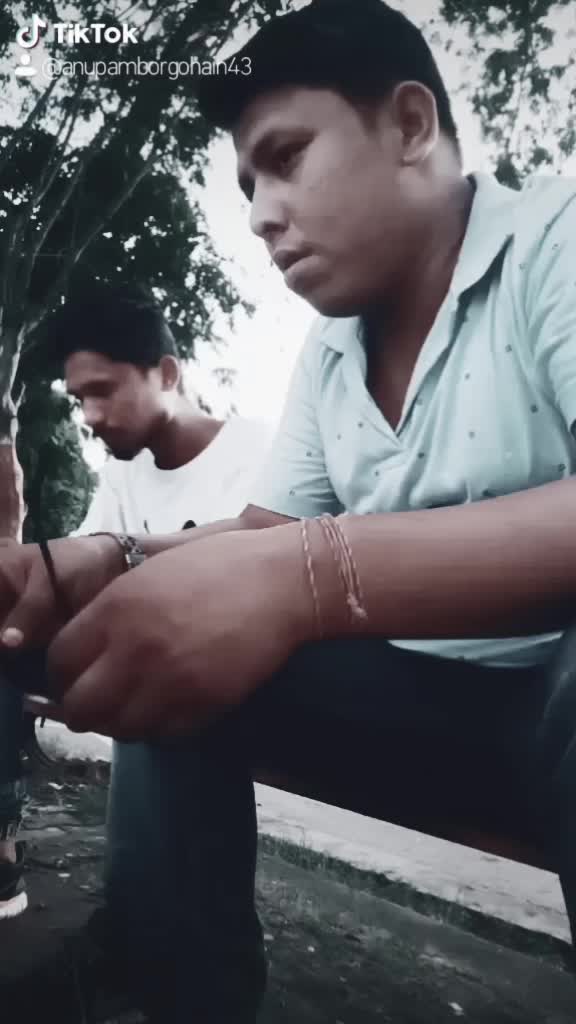 @অনুপম বৰগোহাঁই