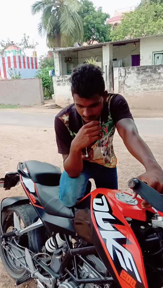 @funny guy