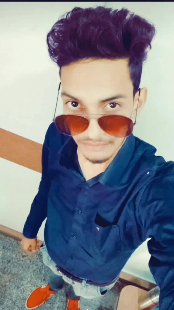 @Vikram_√€€T_Saini