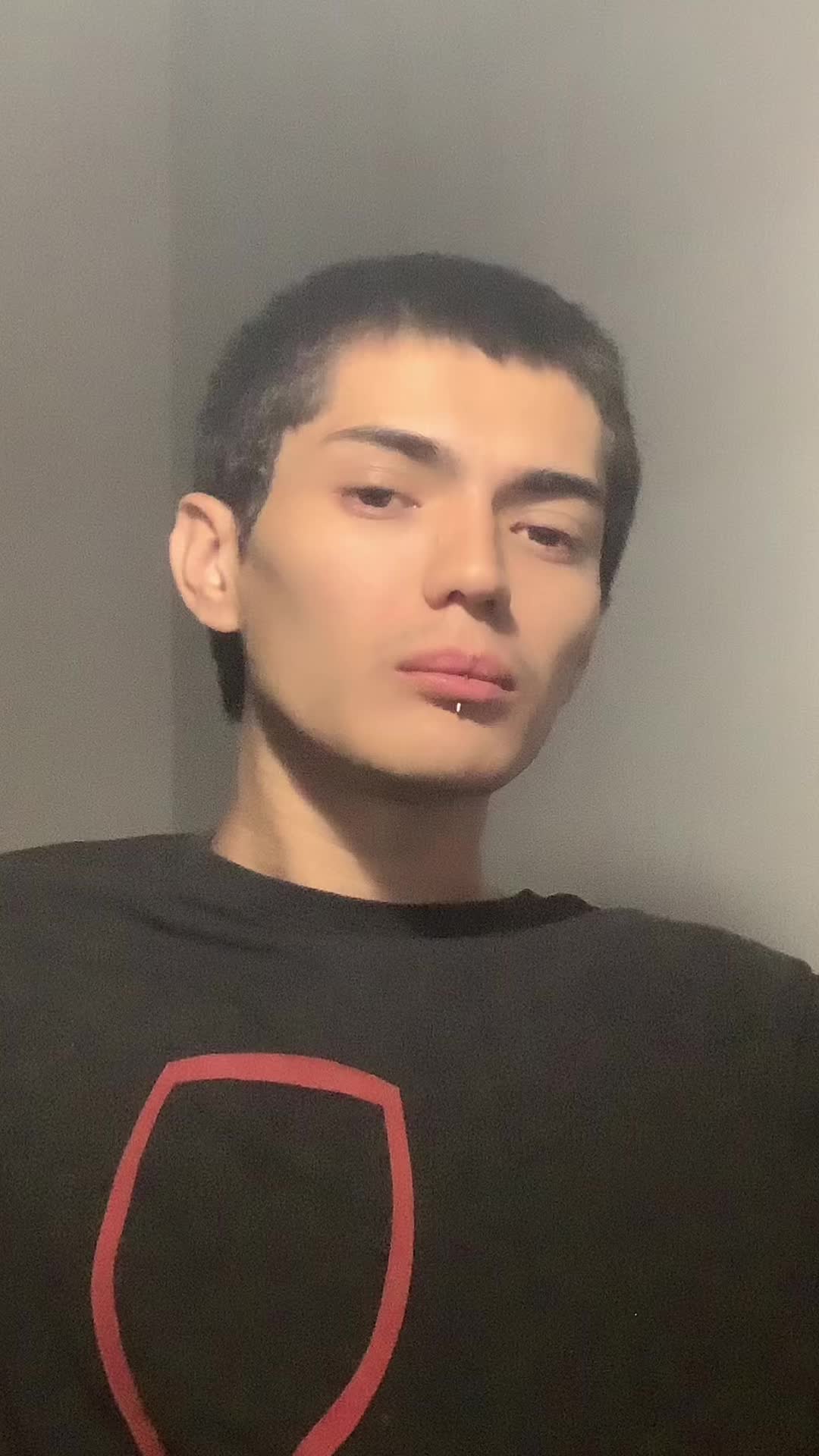 @ronaldyheiko