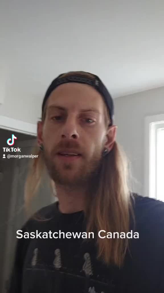 @Just2Live