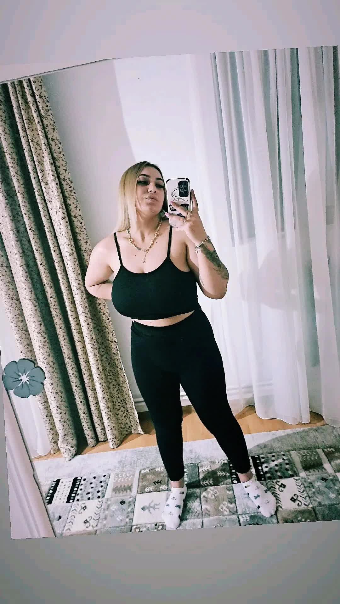 @⚜🖤 Gabriella ⚜🤍