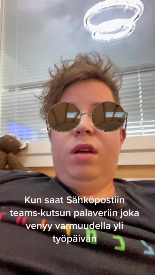 @Etsivä nuorisotyöntekijä Ada