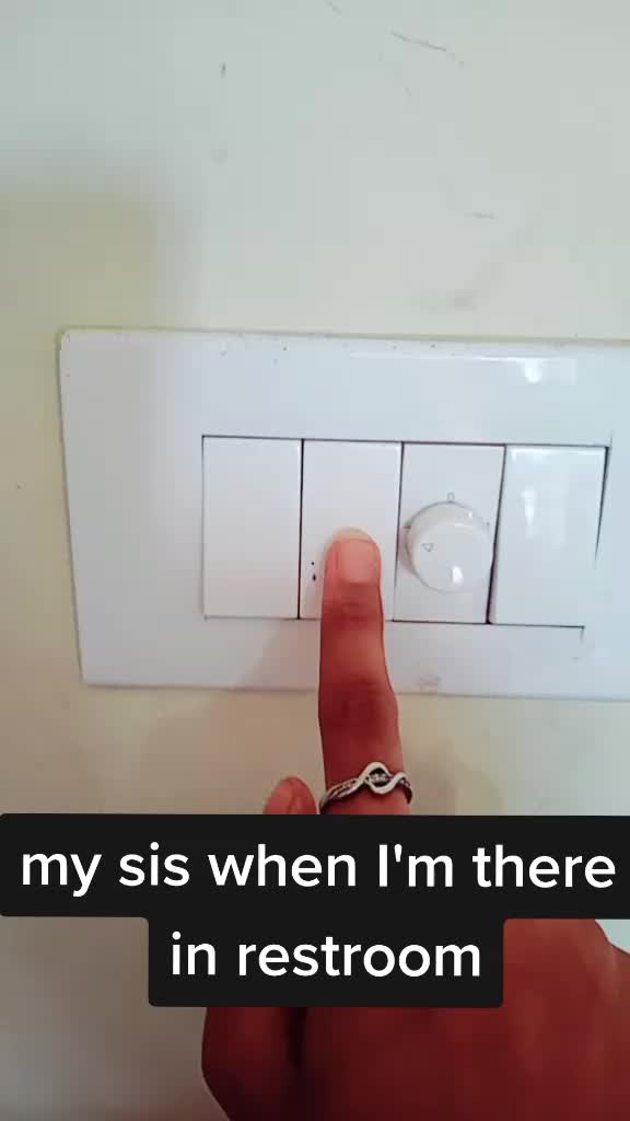 @akshayamanikandan