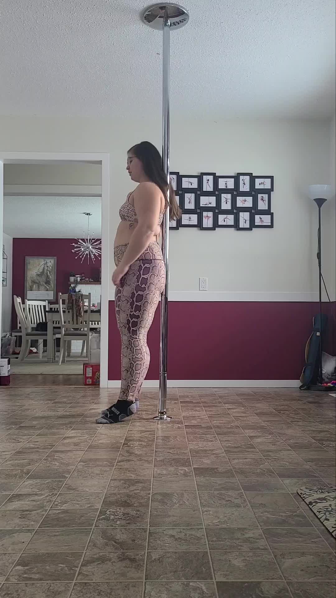 @poledanceislife