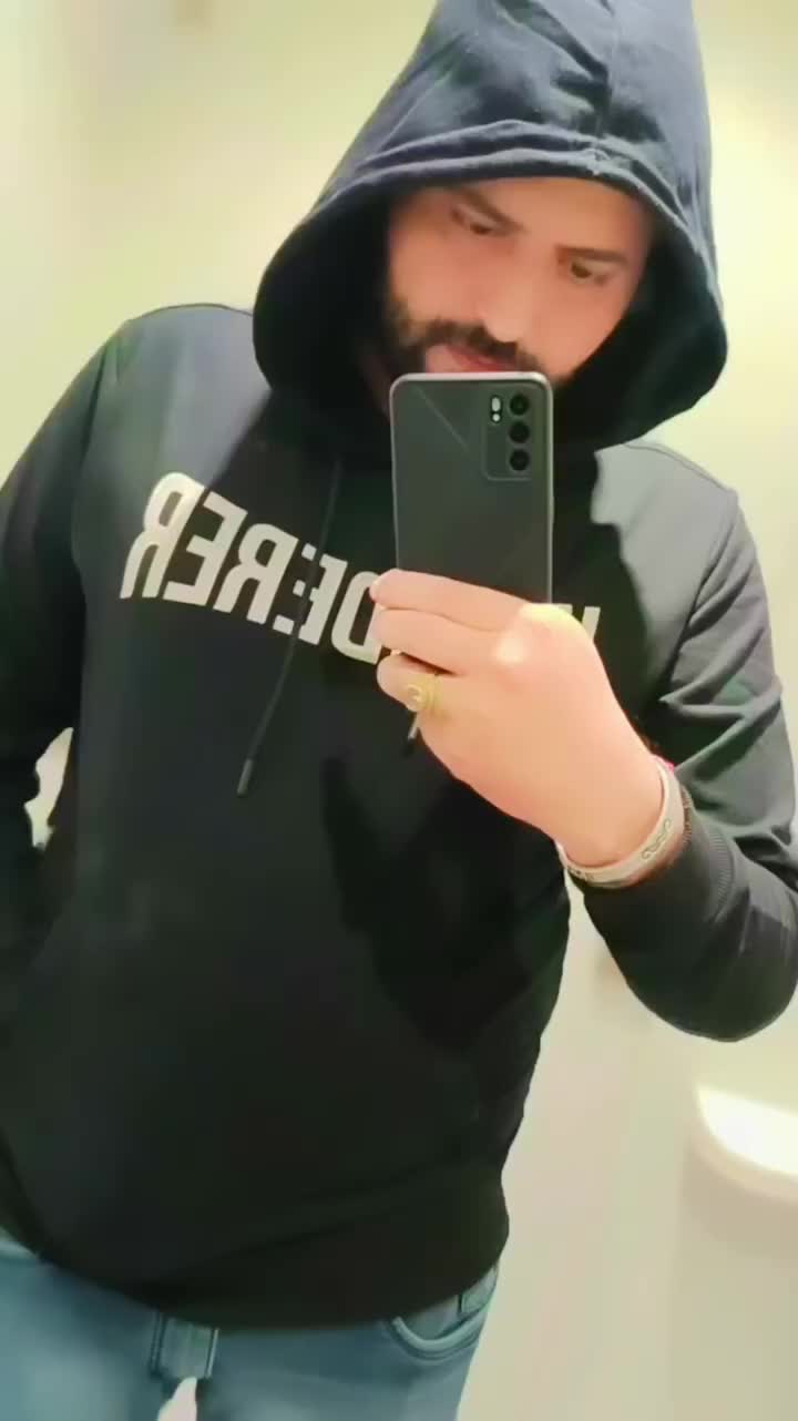 @Vikuu