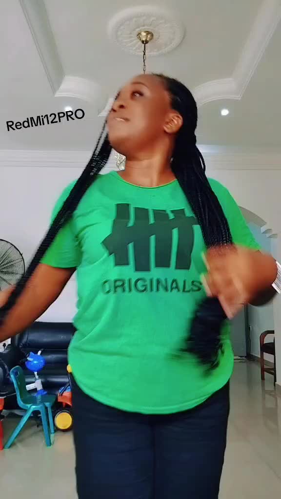 @twinklestarz04