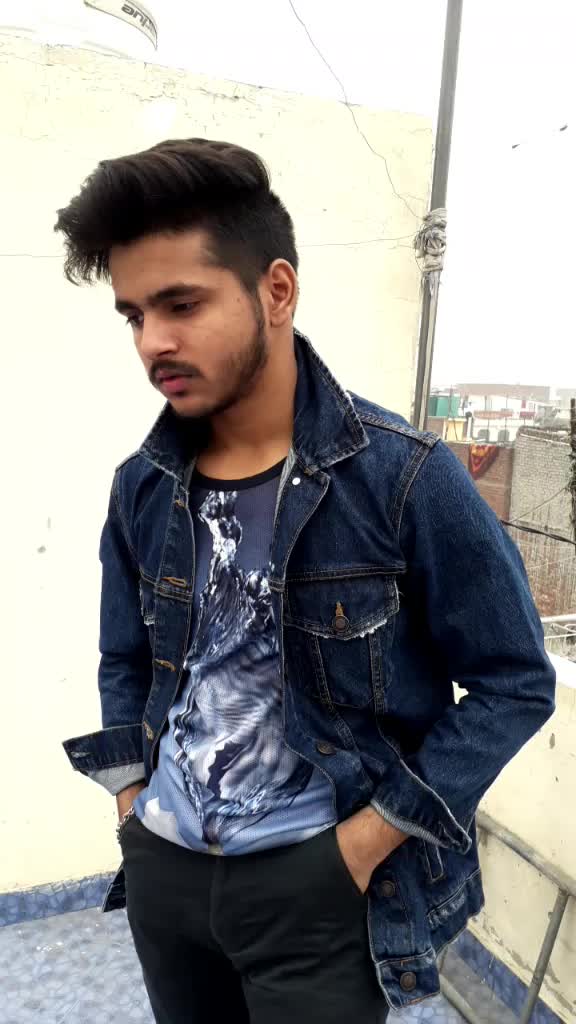 @Ritiksinghrox✌🤘💪
