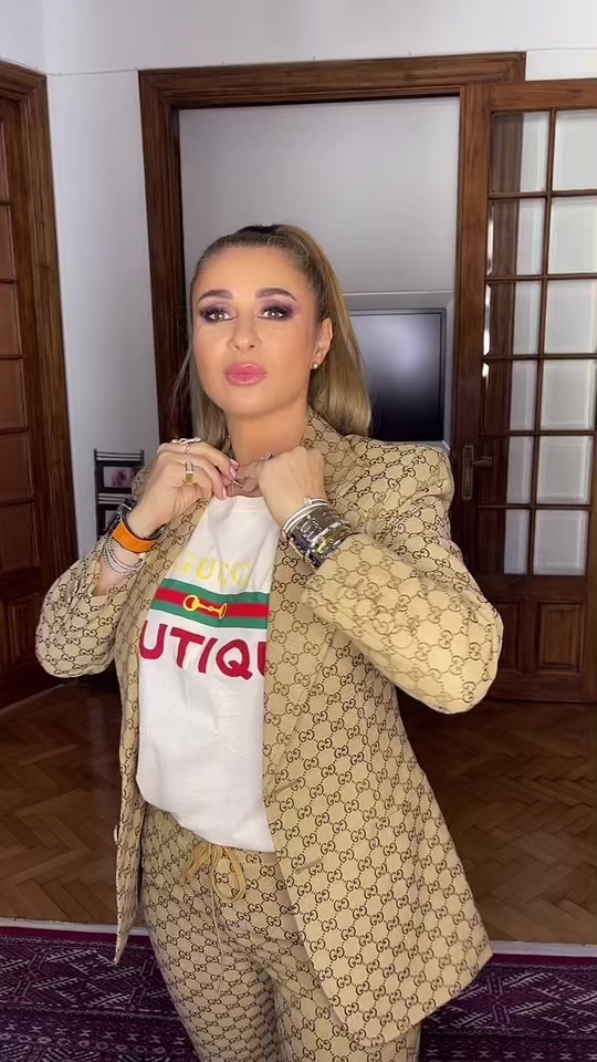 @Anamaria Prodan