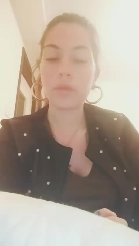 @Alessandra Manzo