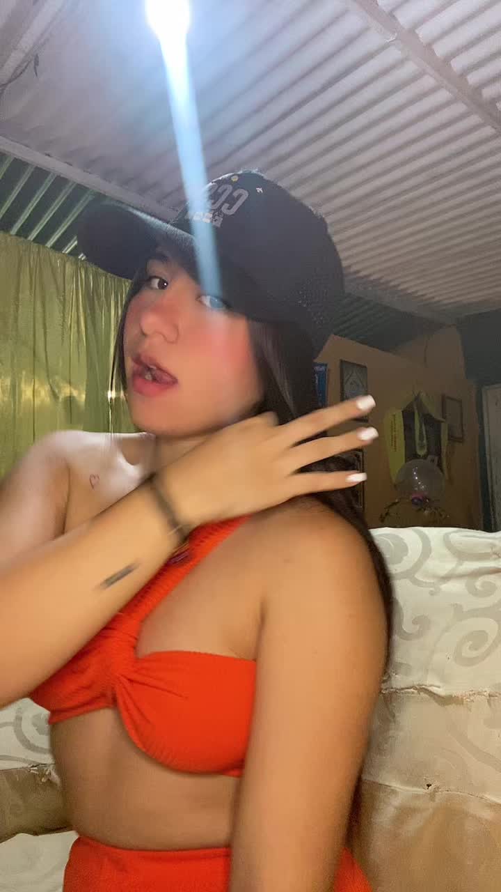 @️Carla🧸