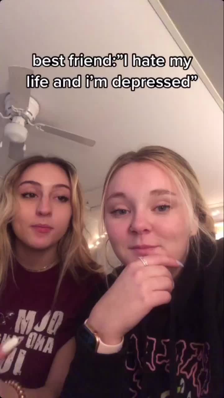 @Meghan🖤