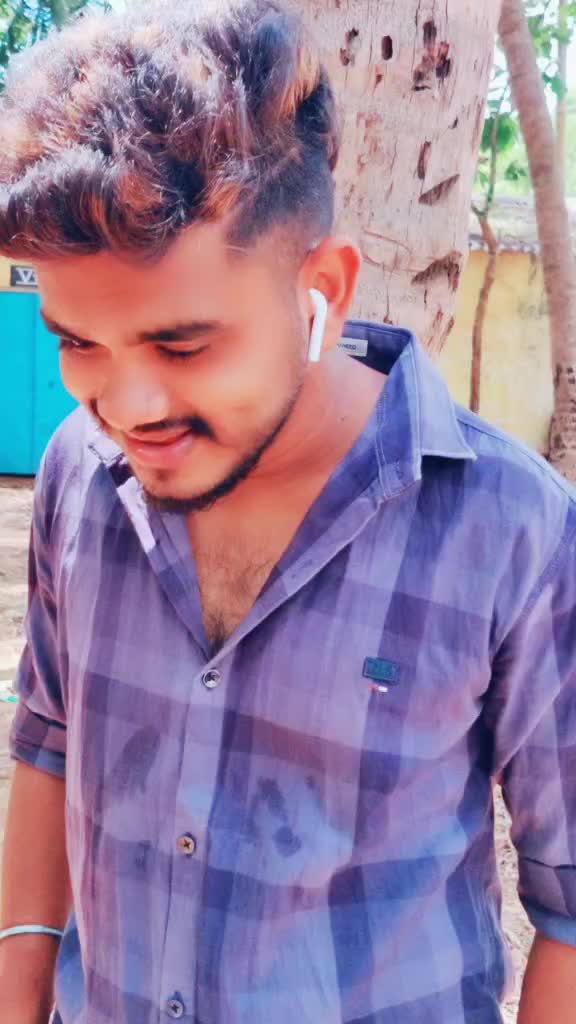 @RAJA KODURU♥️🖤😎