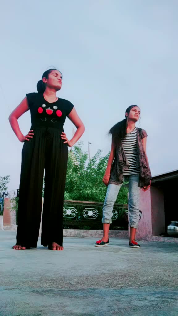 @#sisters#