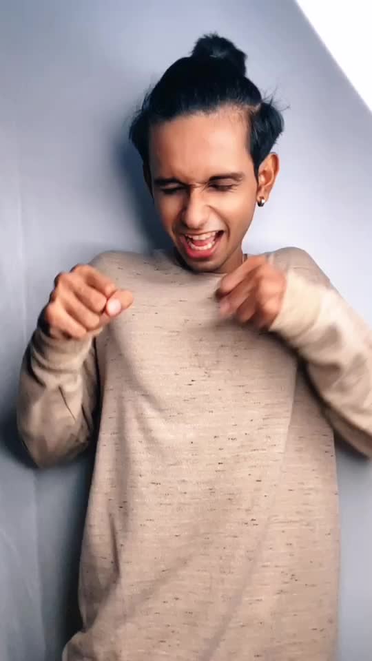 @D__SHARMA__👑