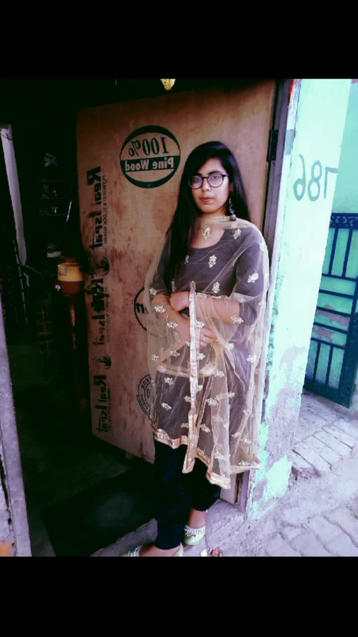 @renu__ kalra__14__🌹🌹