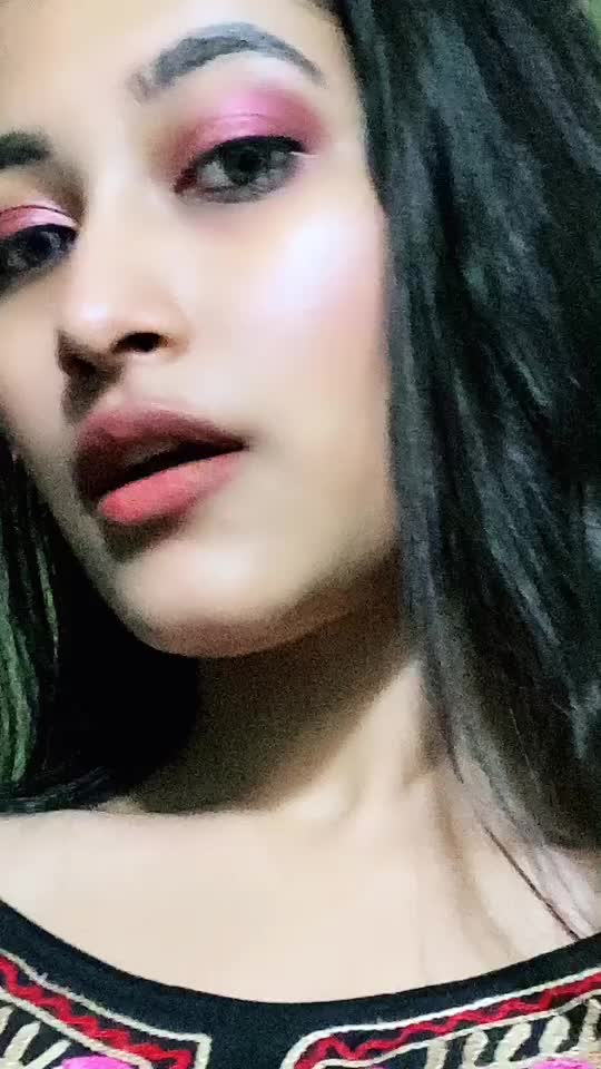 @Shruti Roy😘😘😘