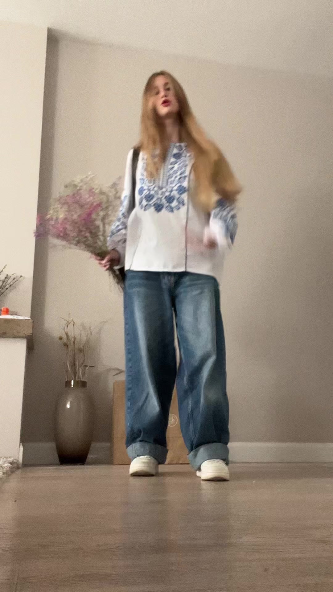 @itsgrom