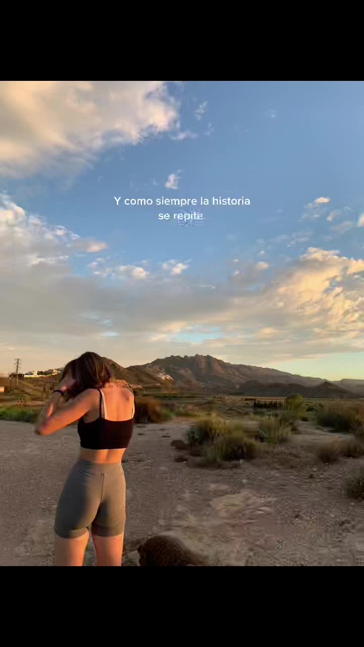@🎭