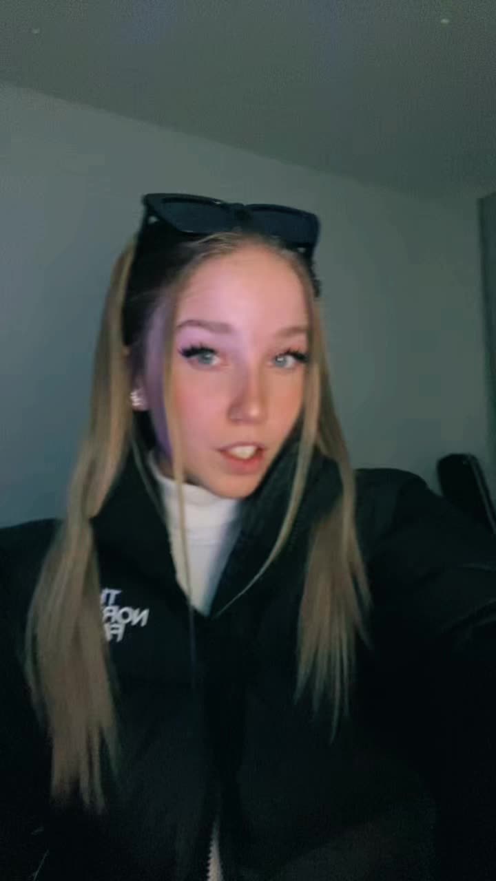 @Chloe James