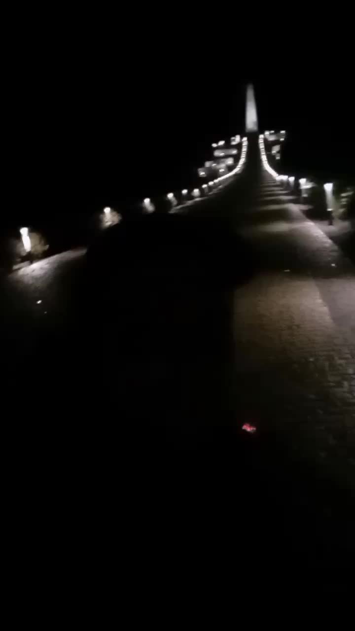 @владосик из тореза