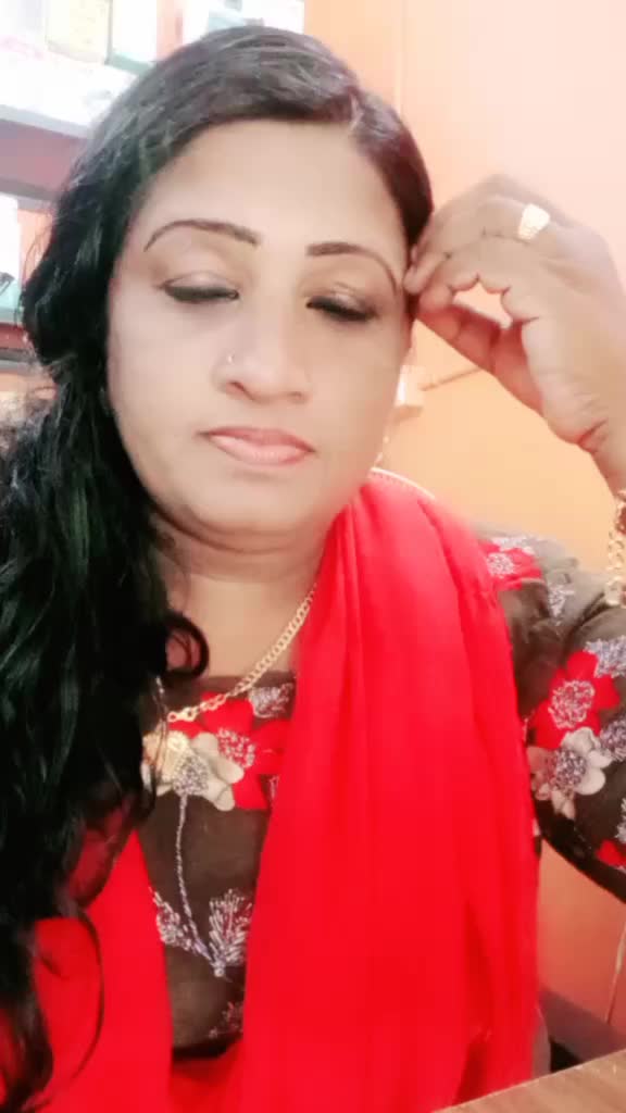 @sharmikutty