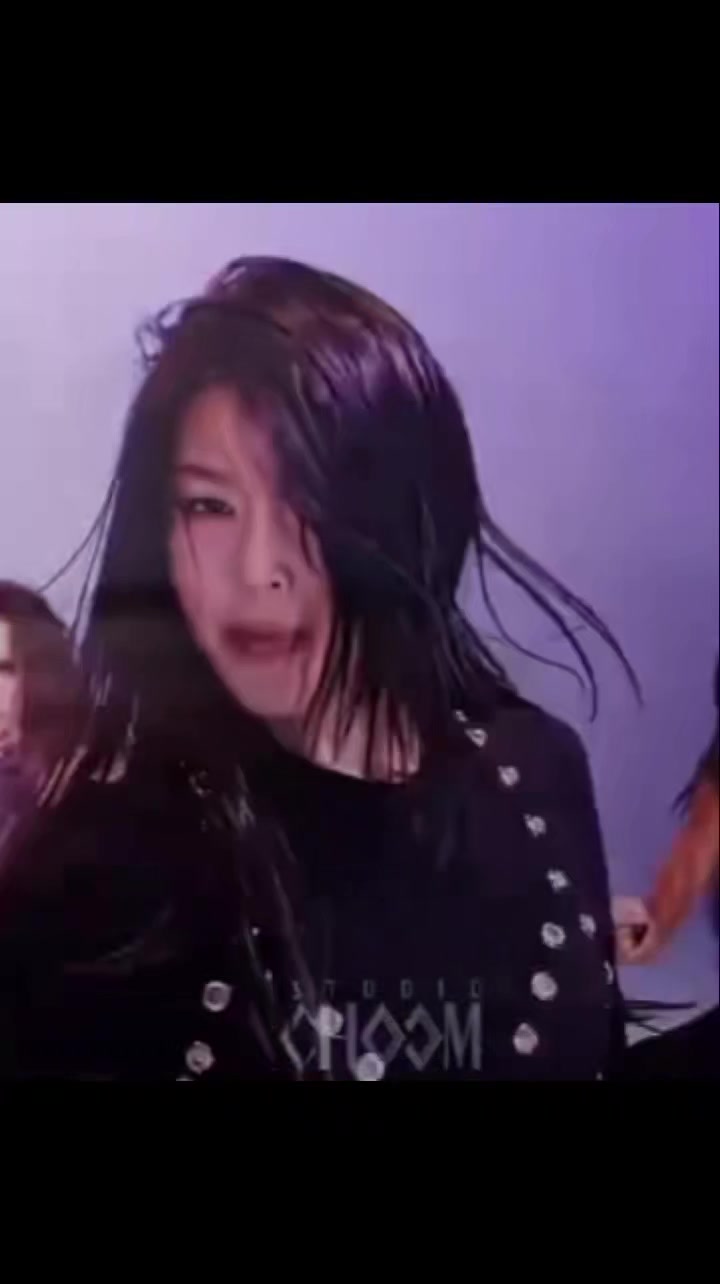 @•••°°°𝜗ৎ𝓝𝒾𝓬𝓴𝓎𝜗ৎ°°°•••