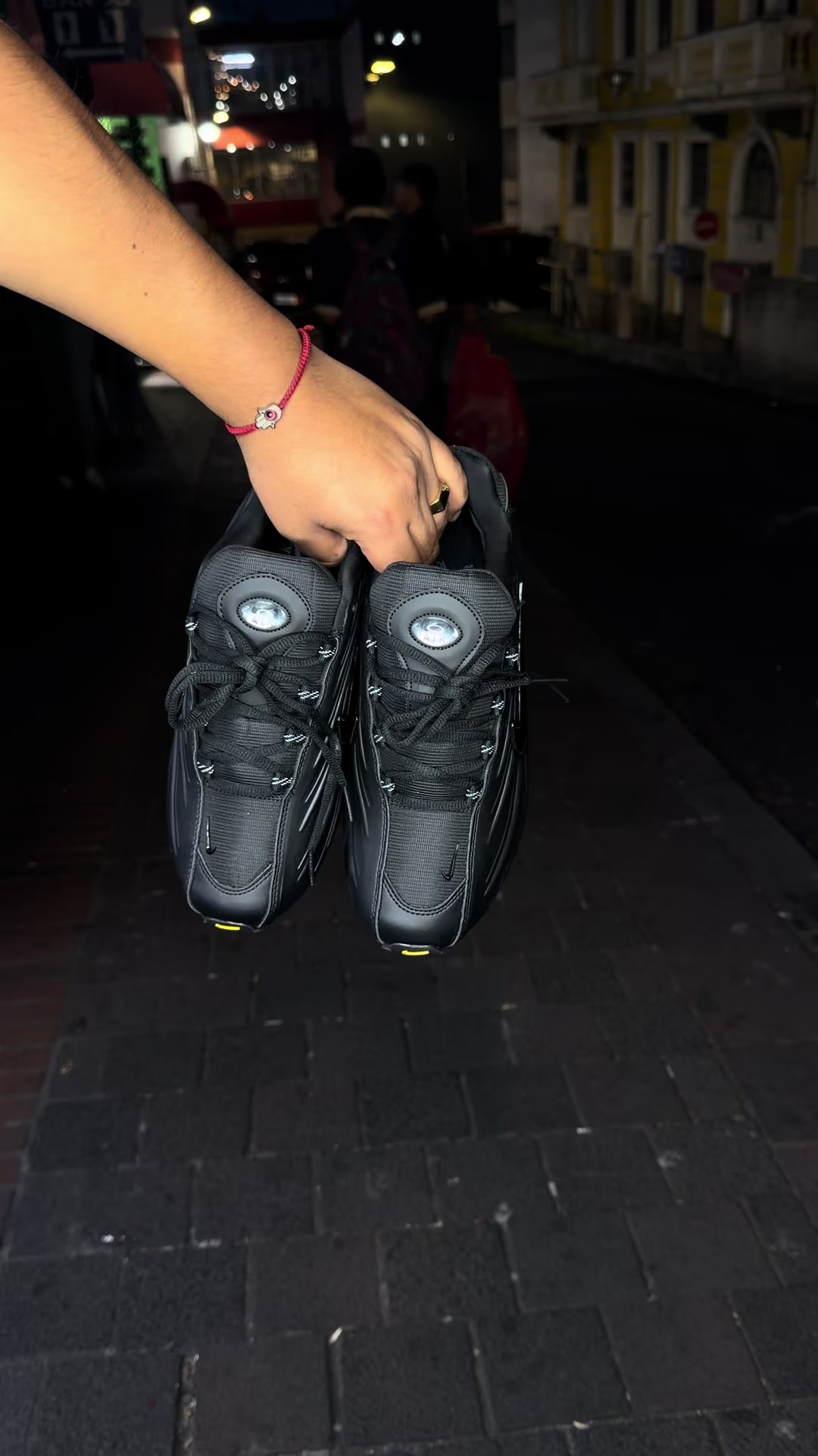 @𝘜𝘙𝘉𝘈𝘕 𝘚𝘕𝘌𝘈𝘒𝘌𝘙𝘚