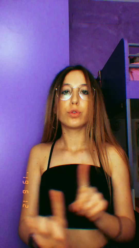@Sofia🍁