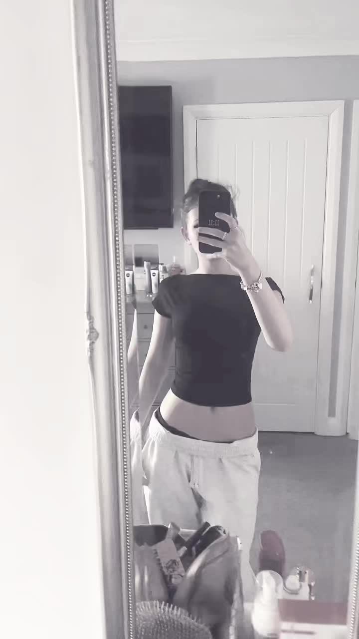 @charlotteespam.xx