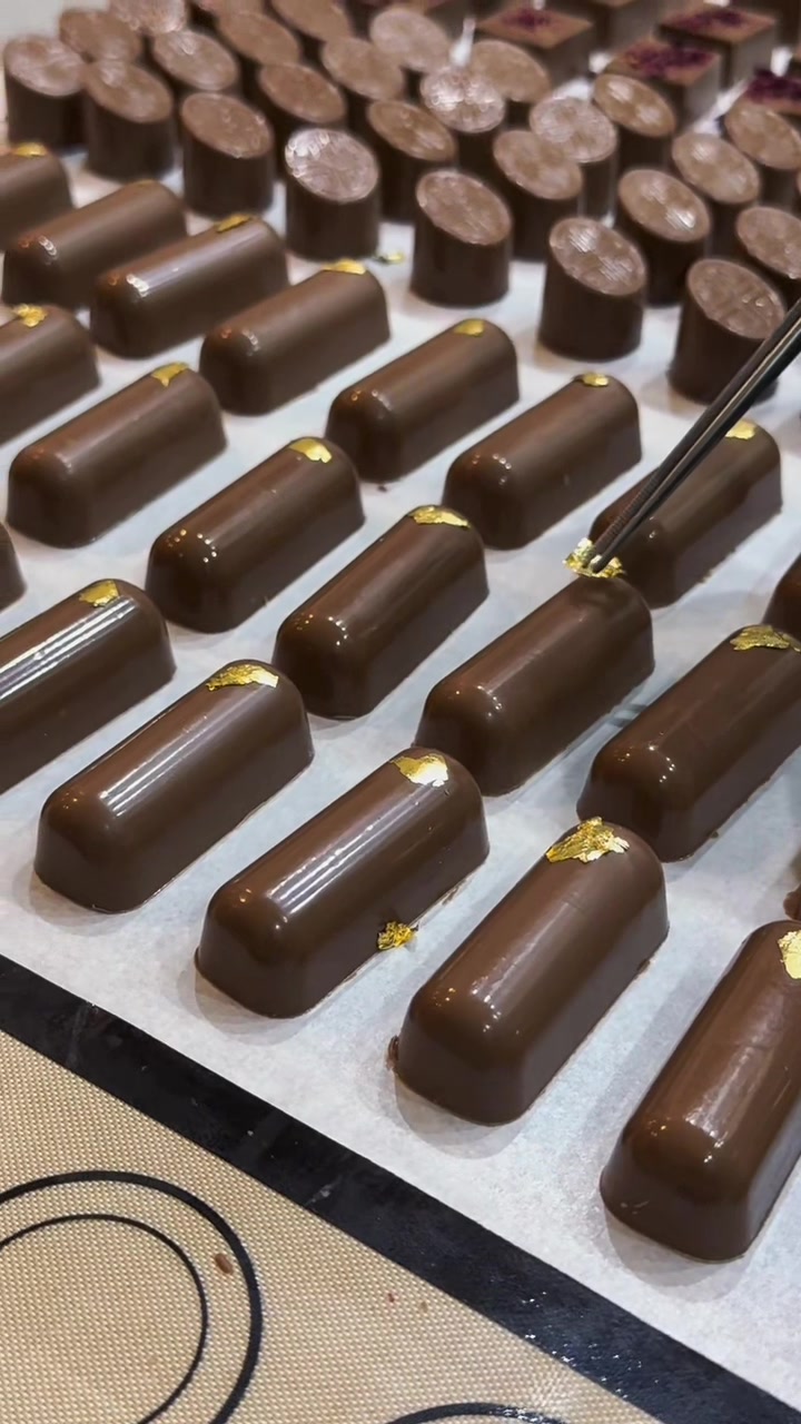 @Violette CHOCOLAT🍫