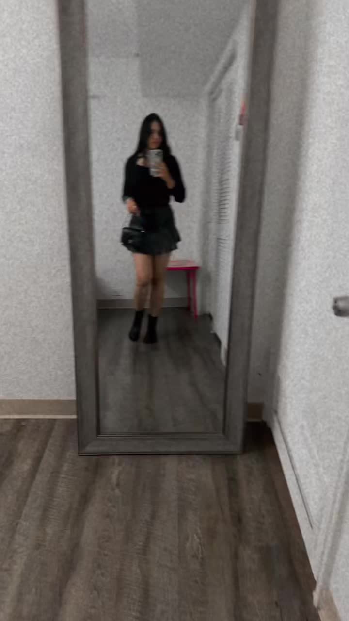 @Ani✨