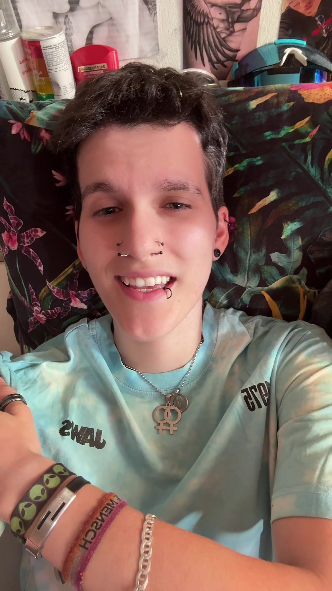 @miri_alien_02👽🛸 ⚢