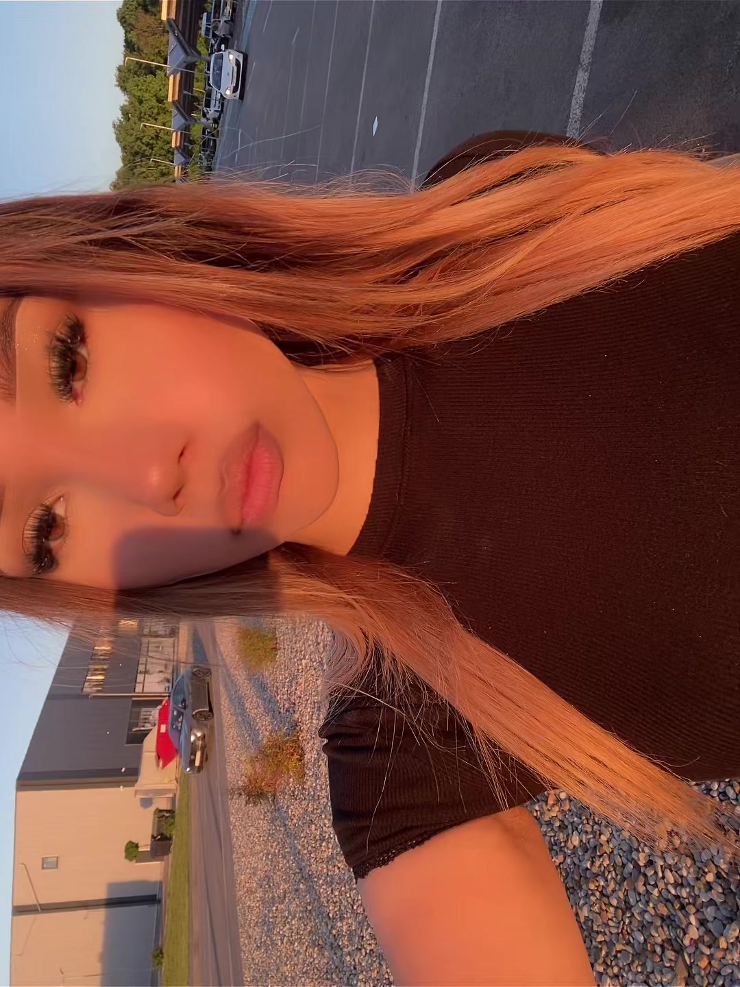 @tia