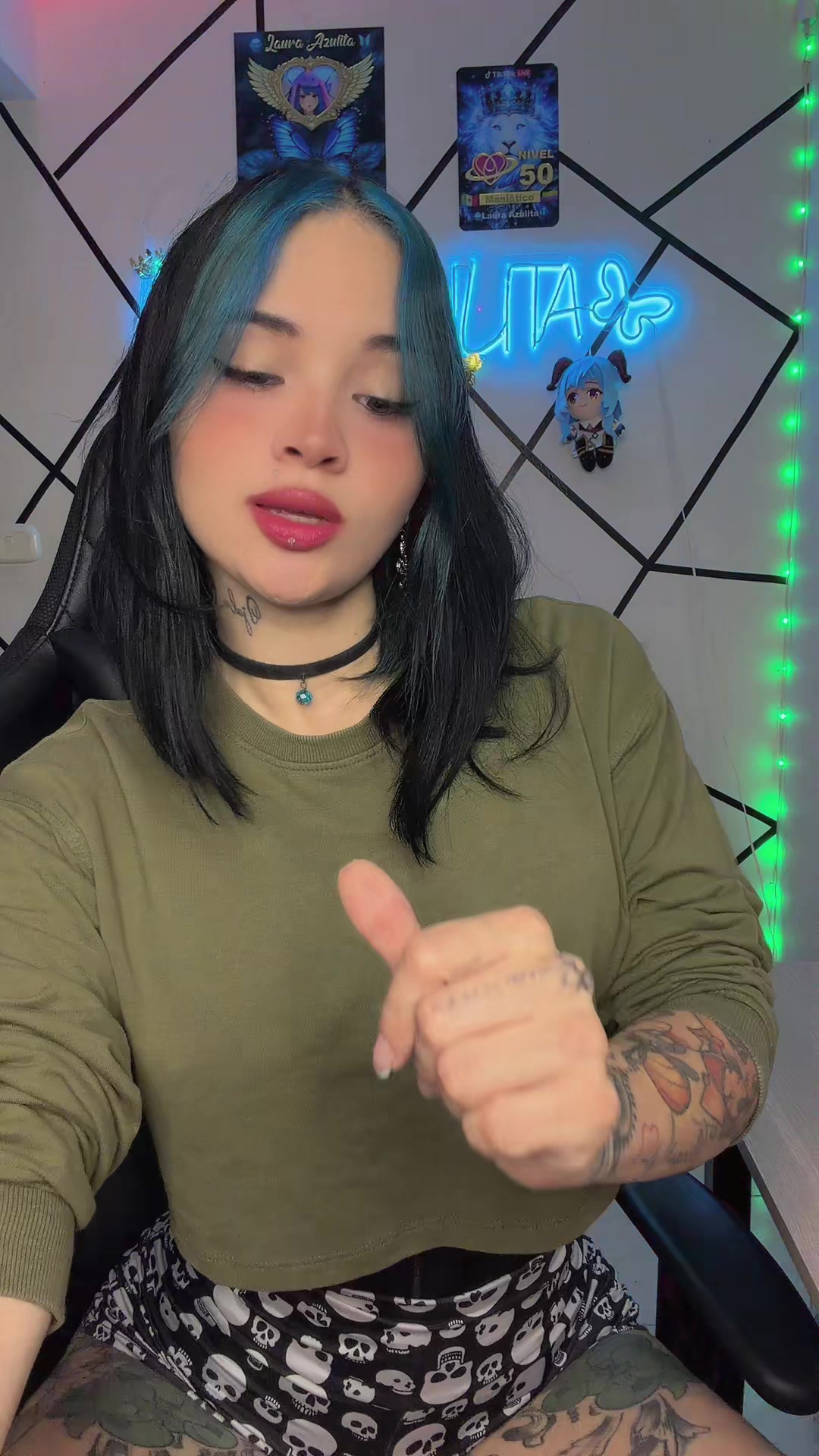 @🪼Laura Azulita 🦋
