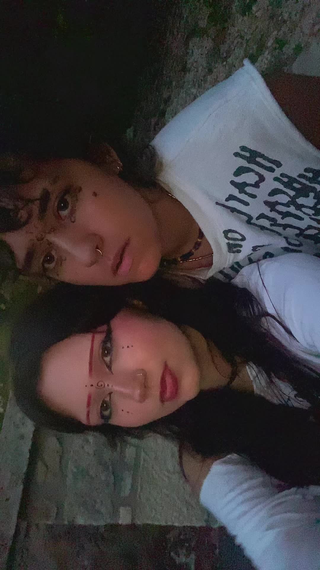 @★