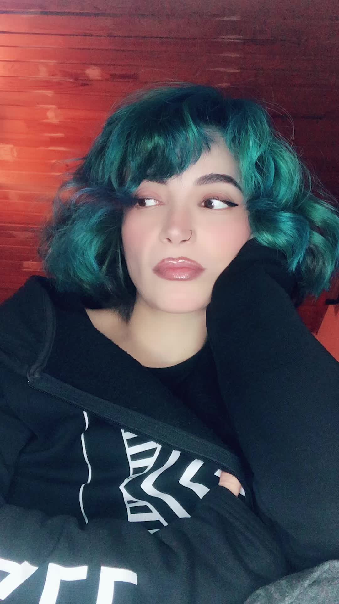 @Elnare M&uuml;rseliyeva