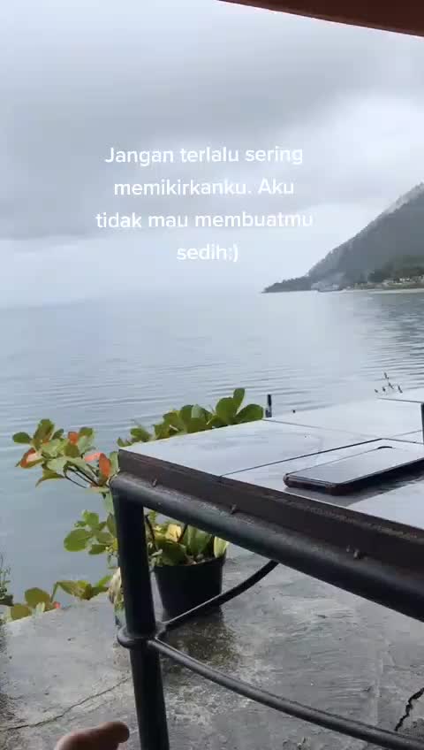 @kratosz.