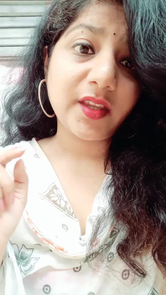 @Roshani_Makhija