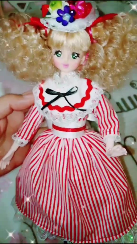 @Momo Dolls