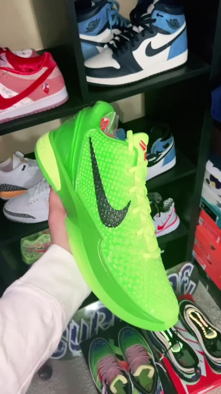 @sold.out.soles
